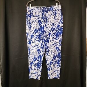 Calvin Klein Linen Capri Pant Lg Tropical Navy and White, Elastic Waist, pockets